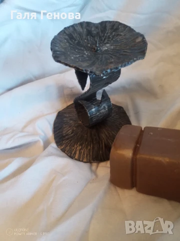 Кован свещник , снимка 2 - Декорация за дома - 50902766