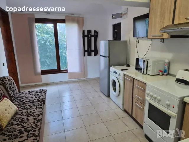 Къща със самостоятелен парцел кв. Виница, снимка 6 - Къщи - 56311232