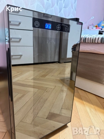 Охладител за вино, винотека 8 бутилки Ambiano., снимка 2 - Хладилници - 53066981