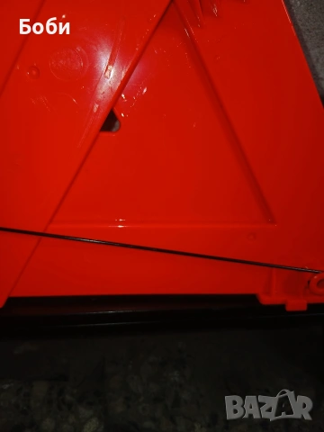 Оргинален триъгълник мерцедес w203 седан , снимка 8 - Аксесоари и консумативи - 53844003