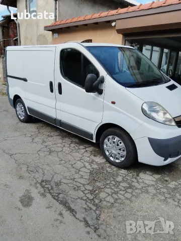 Opel Vivaro 2.0 115hp 2012г, снимка 2 - Бусове и автобуси - 56175431