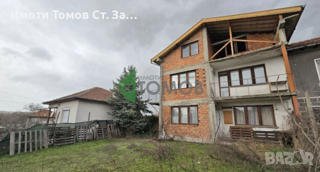 Здрава триетажна къща в гр. Гълъбово, снимка 3 - Къщи - 53510021