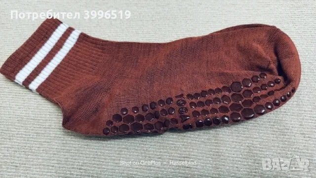 Противохлъзгащи чорапи за йога, пилатес, танци , снимка 7 - Дамски чорапи - 50345949