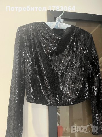 Блуза с паети Н&M, снимка 1 - Блузи с дълъг ръкав и пуловери - 44381035
