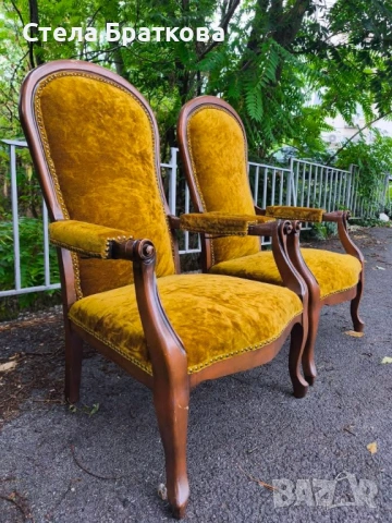 Ретро мебели  / Мека мебел / Тапицерски услуги 