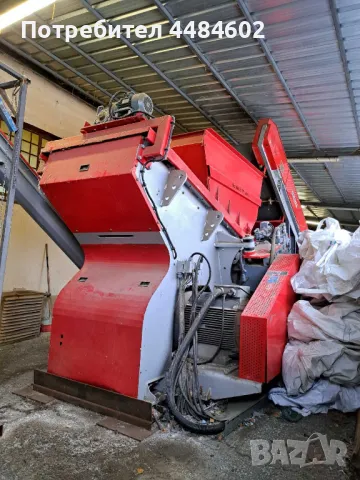 Продавам Шредер за найлон и пластмаса, снимка 2 - Други машини и части - 50435307