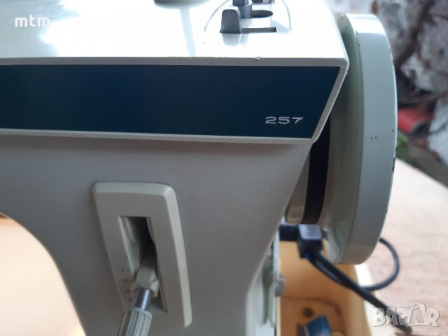 Шевна машина  singer 257, снимка 4 - Други машини и части - 34806493