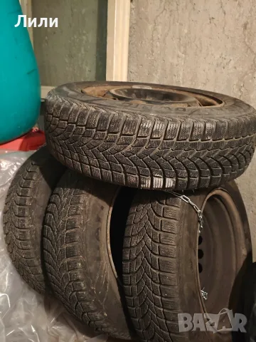 Зимни гуми Dayton 185/65 R15 с железни джанти за Рено Сценик