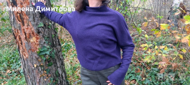 Дамски пуловер от вълнено букле, снимка 2 - Блузи с дълъг ръкав и пуловери - 48852324