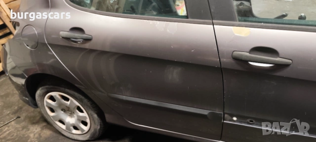 Врата дясна предна задна Peugeot 308, снимка 4 - Части - 53218335