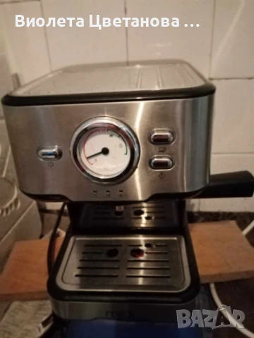 Кафе машина, снимка 2 - Кафемашини - 51230841