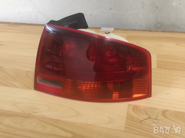 A4 B7 Заден десен стоп (седан), снимка 2 - Части - 52111322