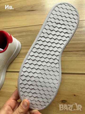 Нови маратонки, снимка 3 - Детски маратонки - 53689833