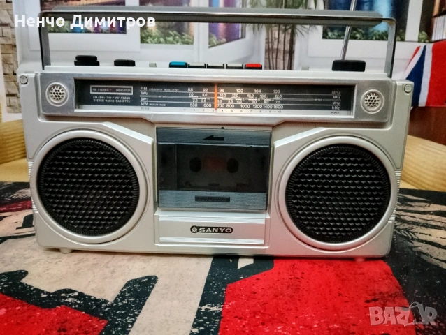 Радио касетофон SANYO M9901K