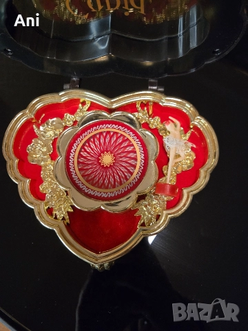 Музикална/бижутерна кутия под формата на сърце, снимка 4 - Други - 52657289