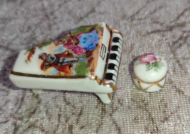 порцеланово пиано със табуретка Limoges, снимка 1 - Антикварни и старинни предмети - 44641226