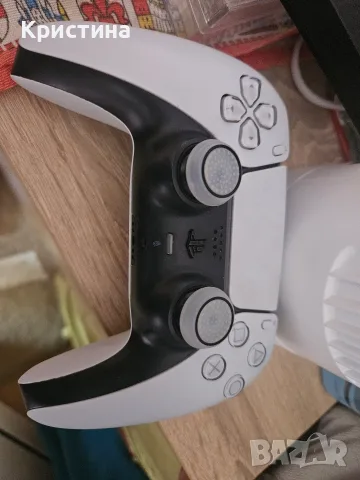 Джойстик за ps5 като нов