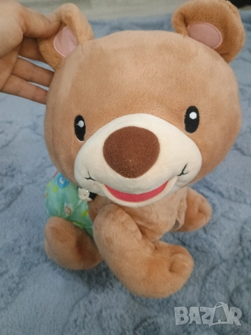 Пълзящо мече -работи музиката 