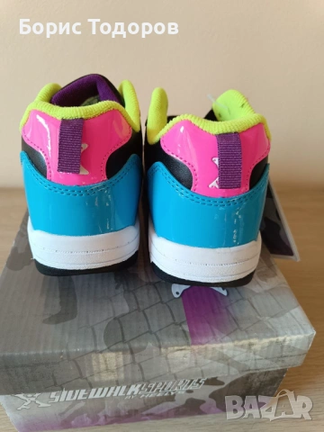 Детски Маратонки Кецове с колелца Sidewalk спортни обувки черно розово, снимка 7 - Детски маратонки - 53588337