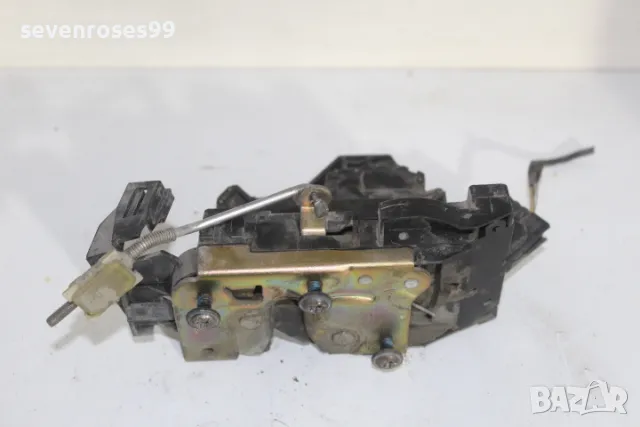 Брава врата задна дясна Форд Фокус 1 хечбек Ford Focus 1