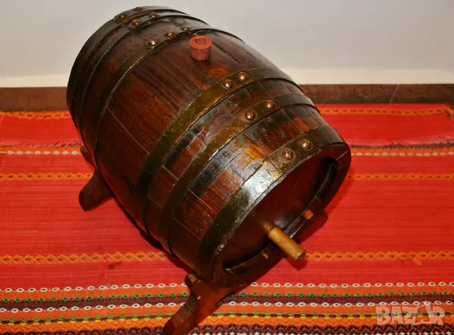 Винтидж дървено буре 5л - Българска традиция, снимка 7 - Антикварни и старинни предмети - 48370844