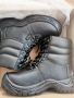 Работни обувки-кубинки N36 категория S3 с бомбе, пластина и водоустойчивост, снимка 1 - Други - 36197899