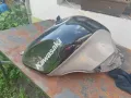 РЕЗЕРВОАР Kawasaki ZZR 600 мотор, снимка 3