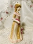 порцеланова статуетка , снимка 4