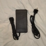 Адаптер Dell 19.5V 16.9A, снимка 2