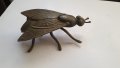 Голяма бронзова муха - пепелник-19см, снимка 1 - Антикварни и старинни предмети - 42563466
