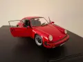 Porsche 911 Carrera Minichamps 1:18, снимка 6