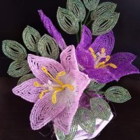 Цветя от мъниста, снимка 7 - Изкуствени цветя - 41483237