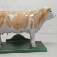 Керамична крава, снимка 1 - Антикварни и старинни предмети - 34535059
