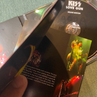 KISS , снимка 4 - CD дискове - 44810859