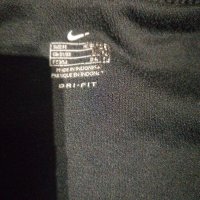 Къси гащи Nike , снимка 2 - Къси панталони и бермуди - 40696726