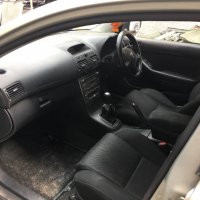 Toyota Avensis 1.8 Vvti. 129kc. На части, снимка 3 - Автомобили и джипове - 34782538