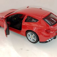 Ferrari FF Bburago - Мащаб 1:32, снимка 3 - Колекции - 42537402