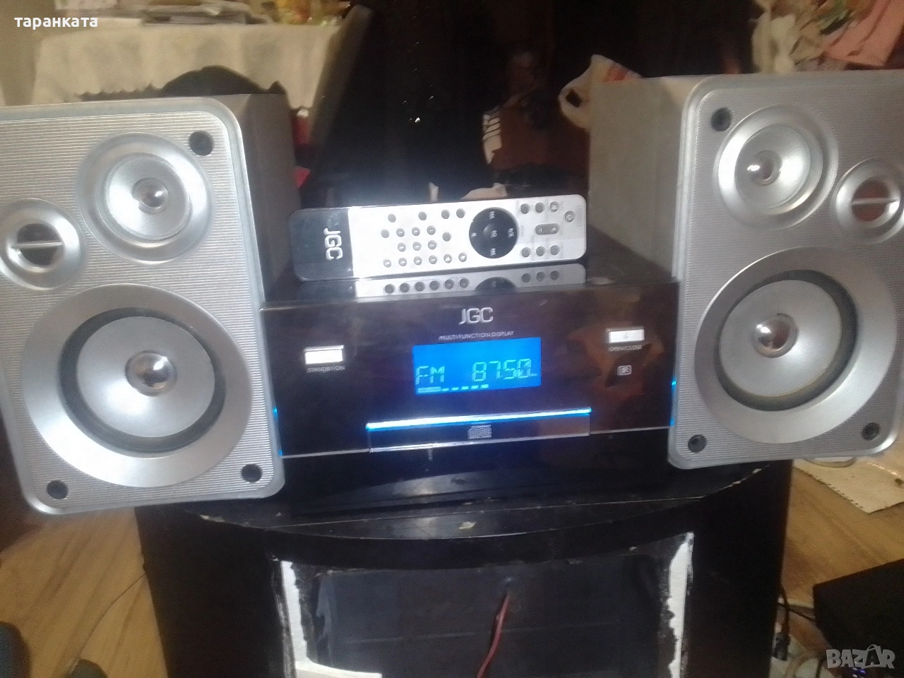Аудио уредба със тонколони комплект и дистанционно управление., снимка 1
