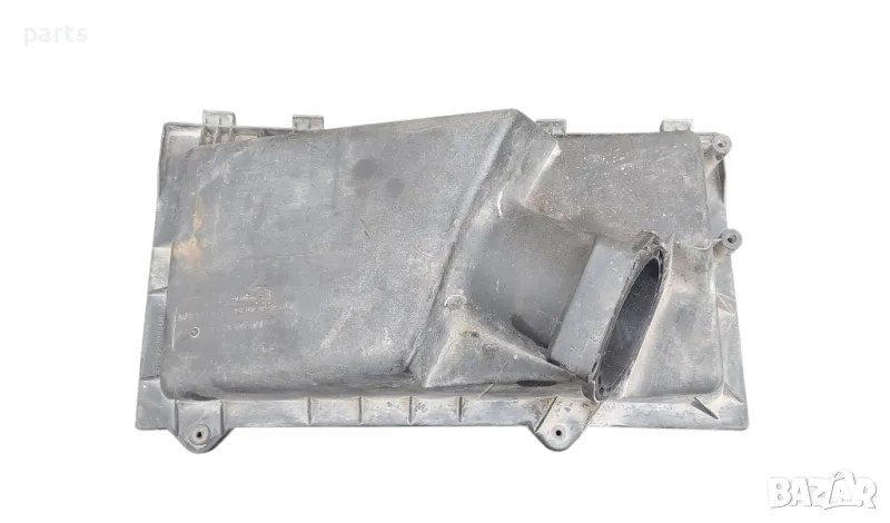 Горна Част Филтърна Кутия 1.6 Бензин VW Голф 4 N:385 (2) - Ауди A3 8L
- 1J0129607D - 1J0129620, снимка 1