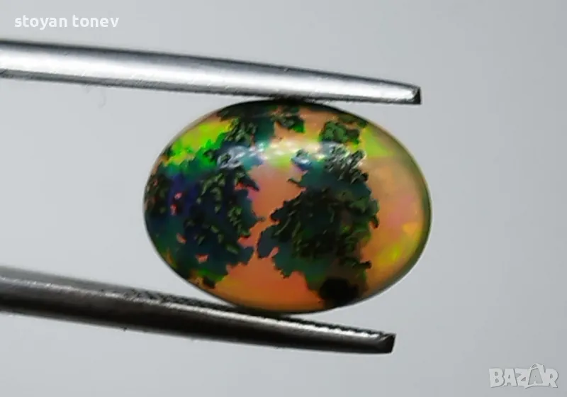 Опал с ярки неонови цветове - 1.68кт.! Нетретиран! Сертификат!, снимка 1