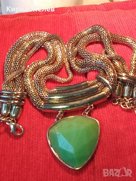 ЗЕЛЕН АХАТ ПОЗЛАТЕН МЕДАЛЬОН ФАСЕТ БРОНЗ РЕТРО 9183, снимка 1