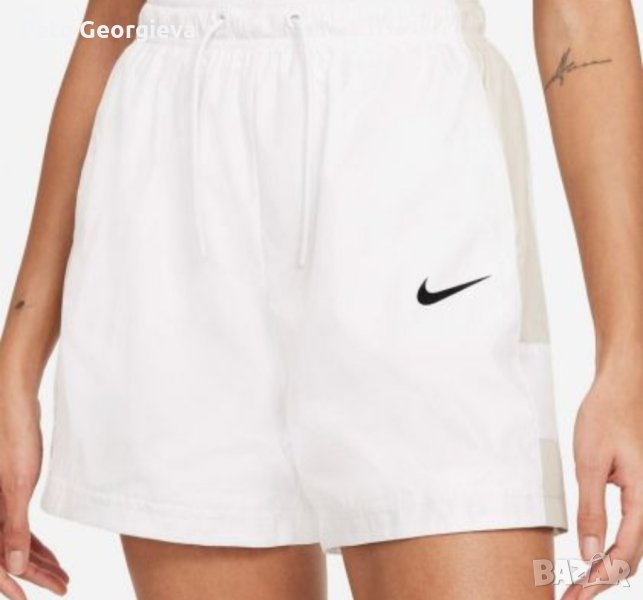 Дамски къси панталони Nike L, снимка 1