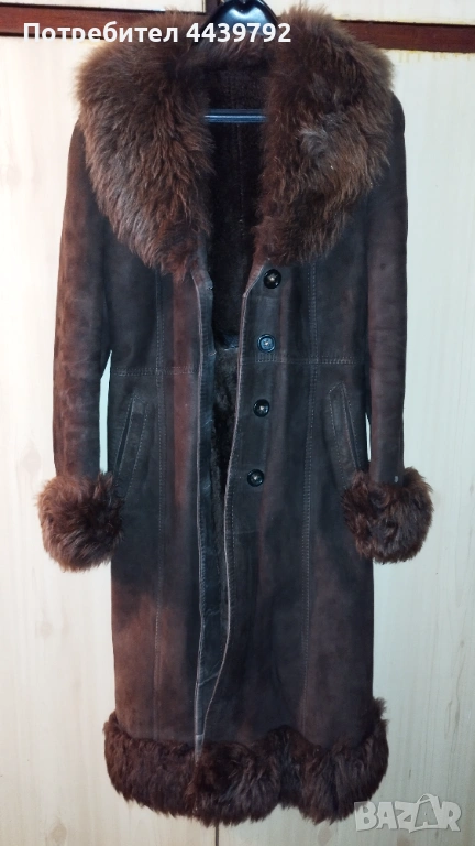 Дамски кожух,дълъг,запазен., снимка 1