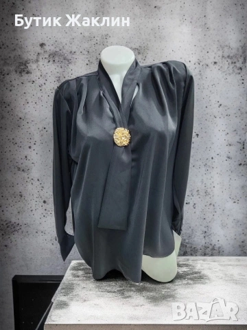 Сатенена риза с обемно златисто бижу, снимка 3 - Ризи - 53717215