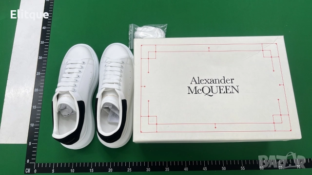 дамски маратонки Alexander McQueen , снимка 3 - Маратонки - 52713792