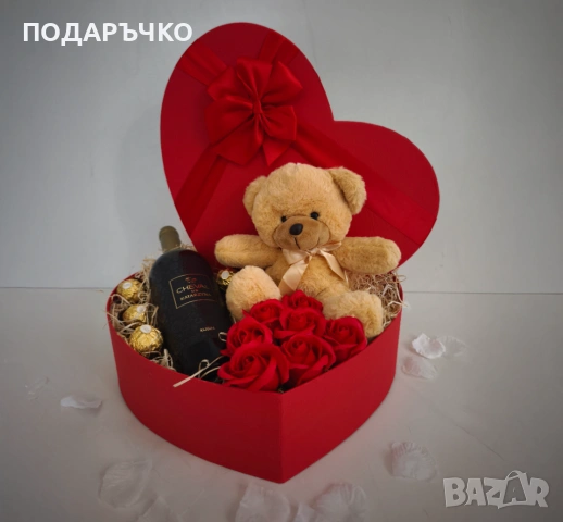 Луксозна кутия със сапунени рози