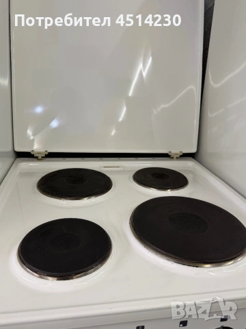 Готварска печка Korting с керамични котлони – отлично състояние, снимка 5 - Печки, фурни - 53751070