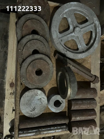 Продавам металорежещи инструменти, въртящи центри и зъбни колела за стругове и фрези, снимка 6 - Стругове - 50990834