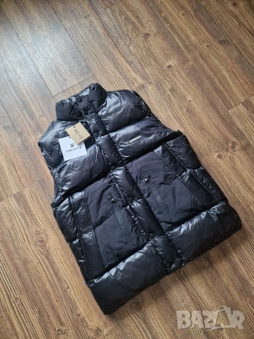 Страхотна мъжка грейка елек BURBERRY размер S M L XL 2XL , снимка 2 - Якета - 53212638