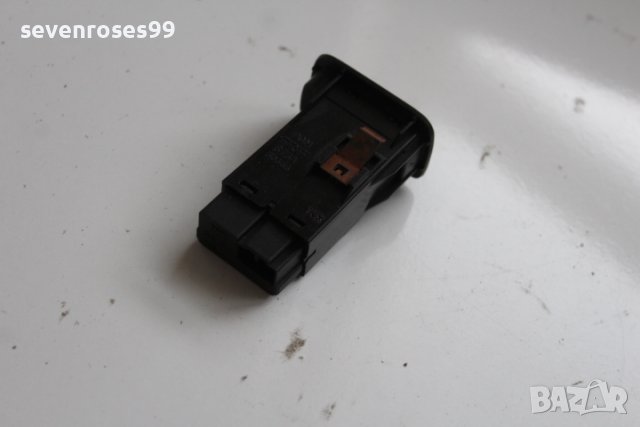 Бутон подгрев задно стъкло Хонда Сивик 6 Honda Civic 6 2000, снимка 4 - Части - 39724657